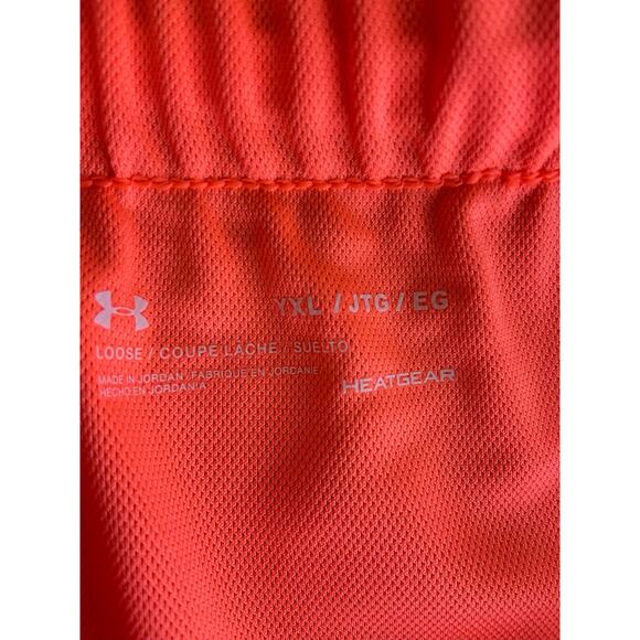 Under Armour Girls Shorts‎  YXL  NWT - Picture 4 of 5